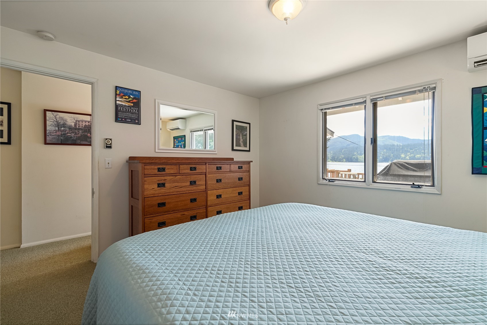 2964 North Shore Road Bellingham, WA 98226 - Photo 25 of 40 a bedroom with a bed and a window