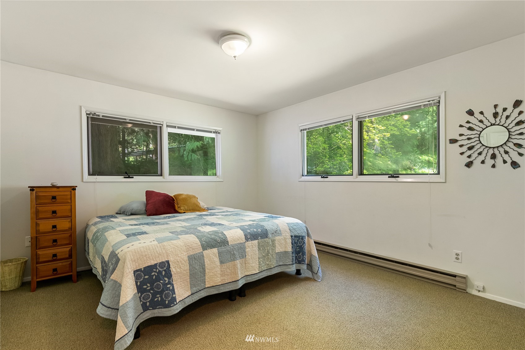 2964 North Shore Road Bellingham, WA 98226 - Photo 30 of 40 a bedroom with a bed and window