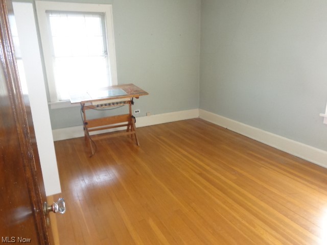 6510 Ridge Road Cleveland, OH 44129 - Photo 11 of 18 Bedroom 1