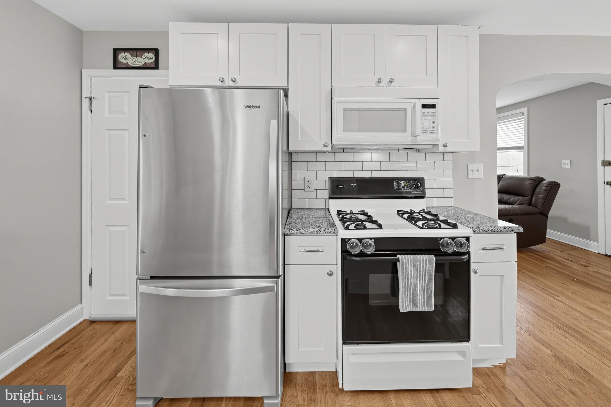 1027 Edgerton Road Clifton Heights, PA 19018 - Photo 6 of 36 Gallery Image 6