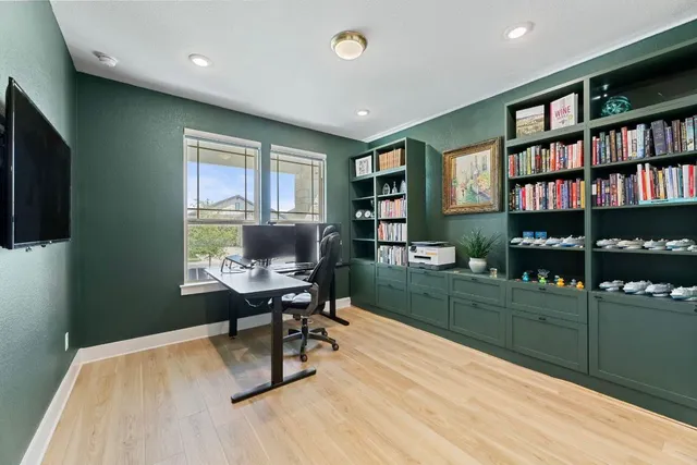 a view of a living room with furniture