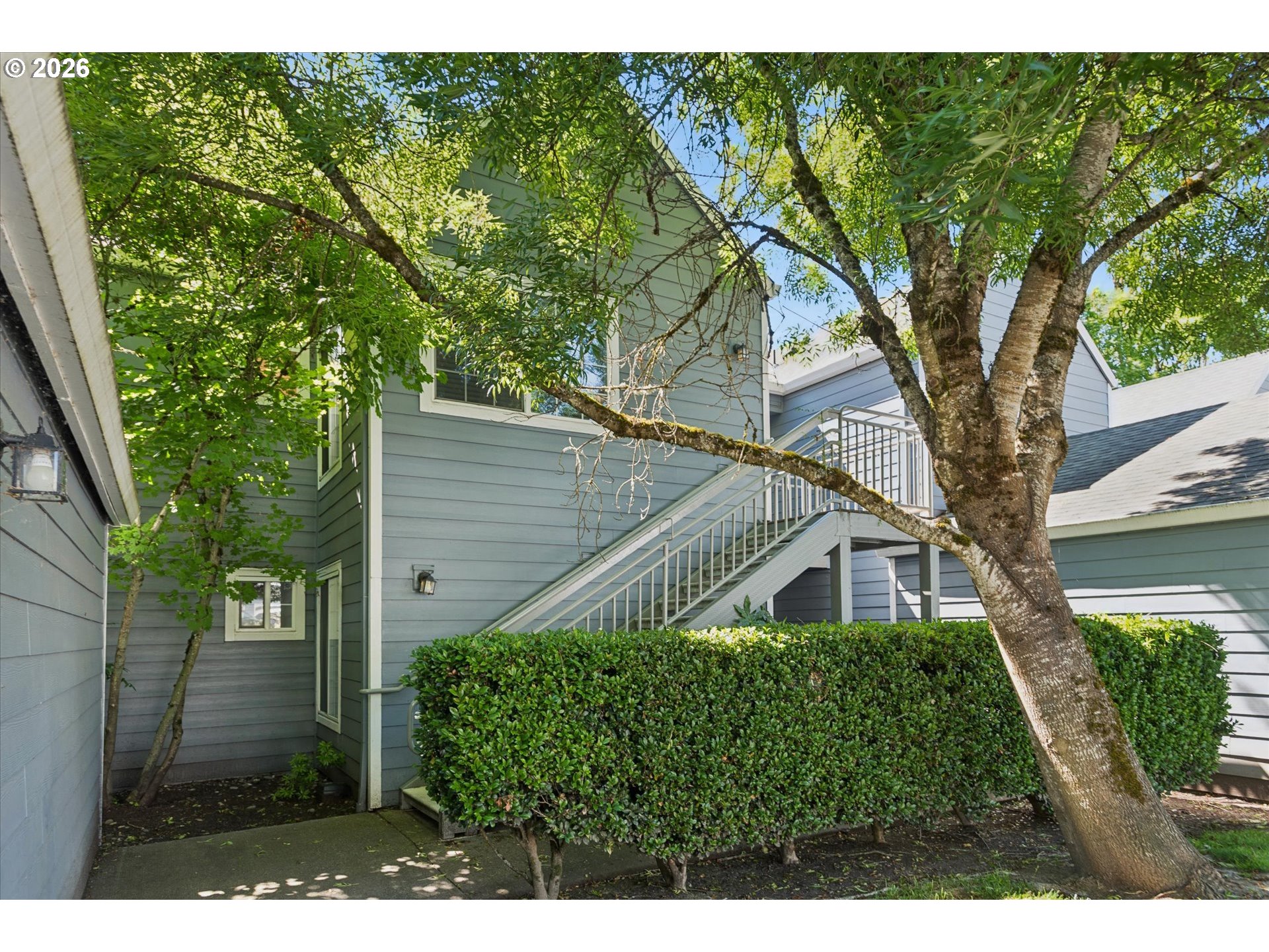 17618 Northwest Springville Road, Unit A8 Portland, OR 97229 - Photo 2 of 37