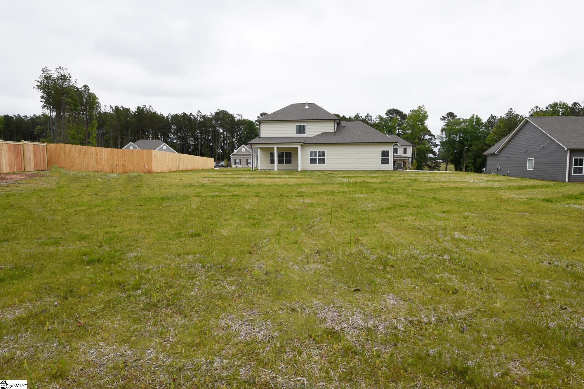 3 Martin Woods Way Fountain Inn, SC 29644 - Photo 2 of 23