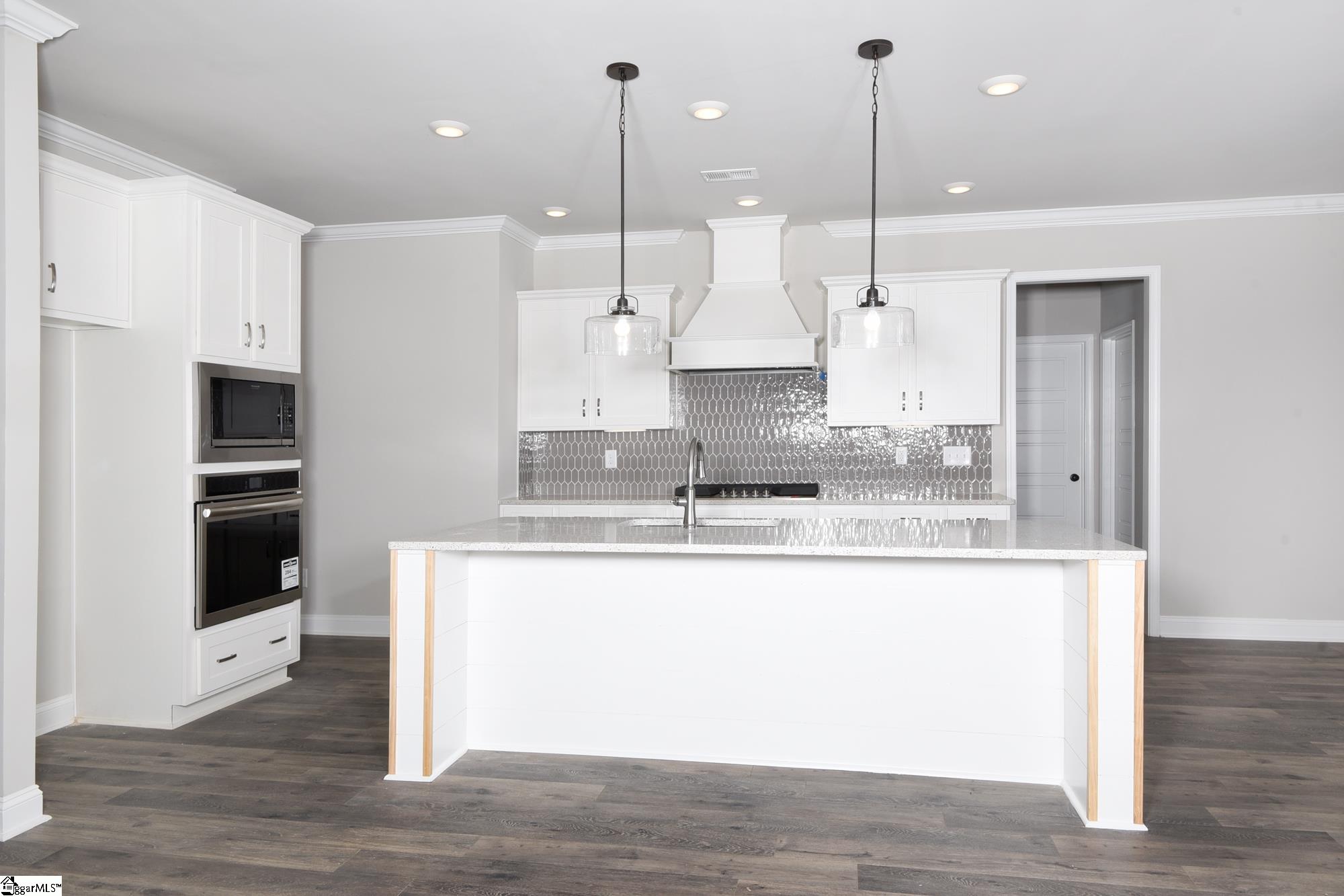 3 Martin Woods Way Fountain Inn, SC 29644 - Photo 3 of 23