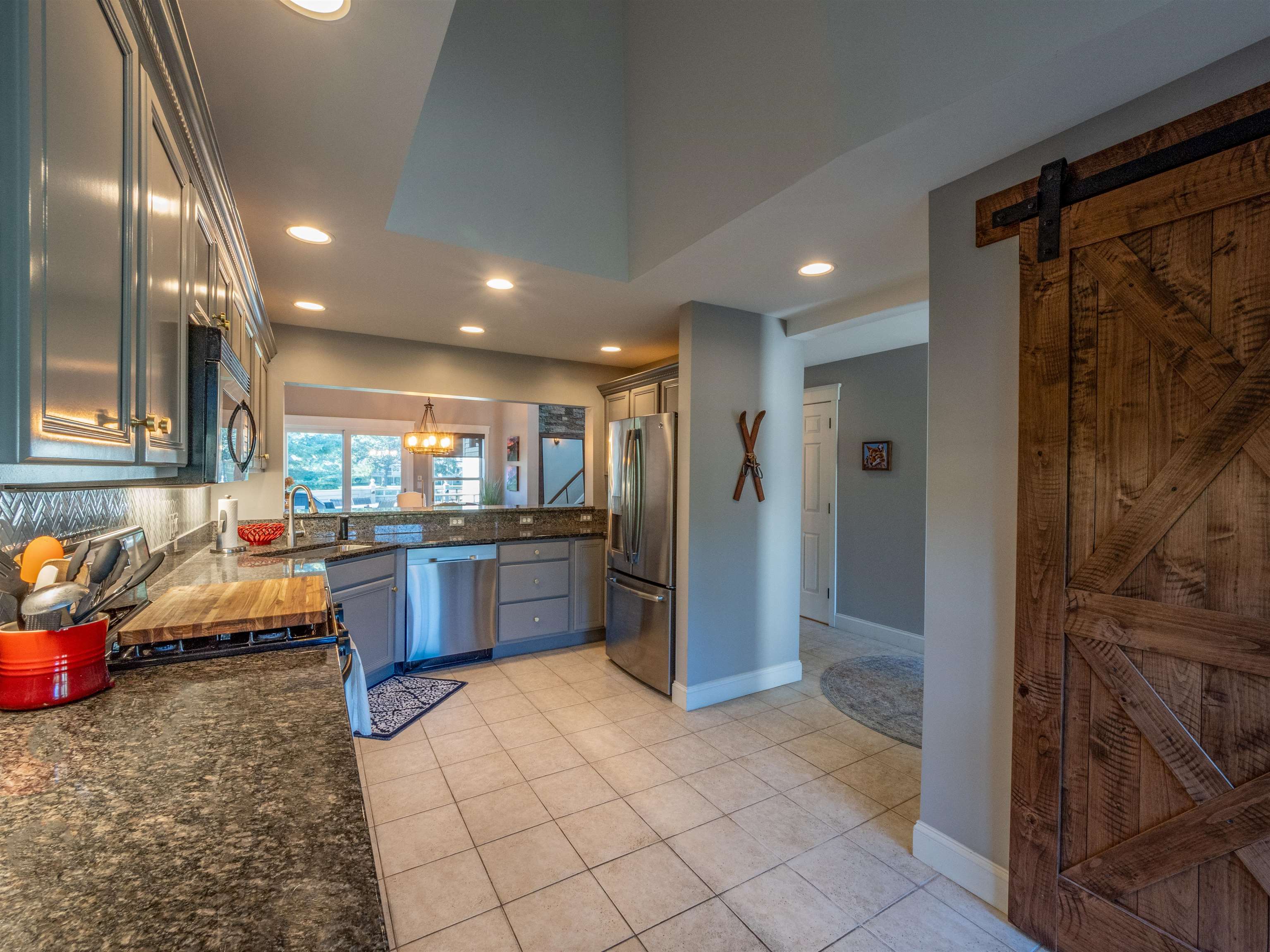 580 Murphys Road, Unit 2A Hartford, VT 05059 - Photo 9 of 40