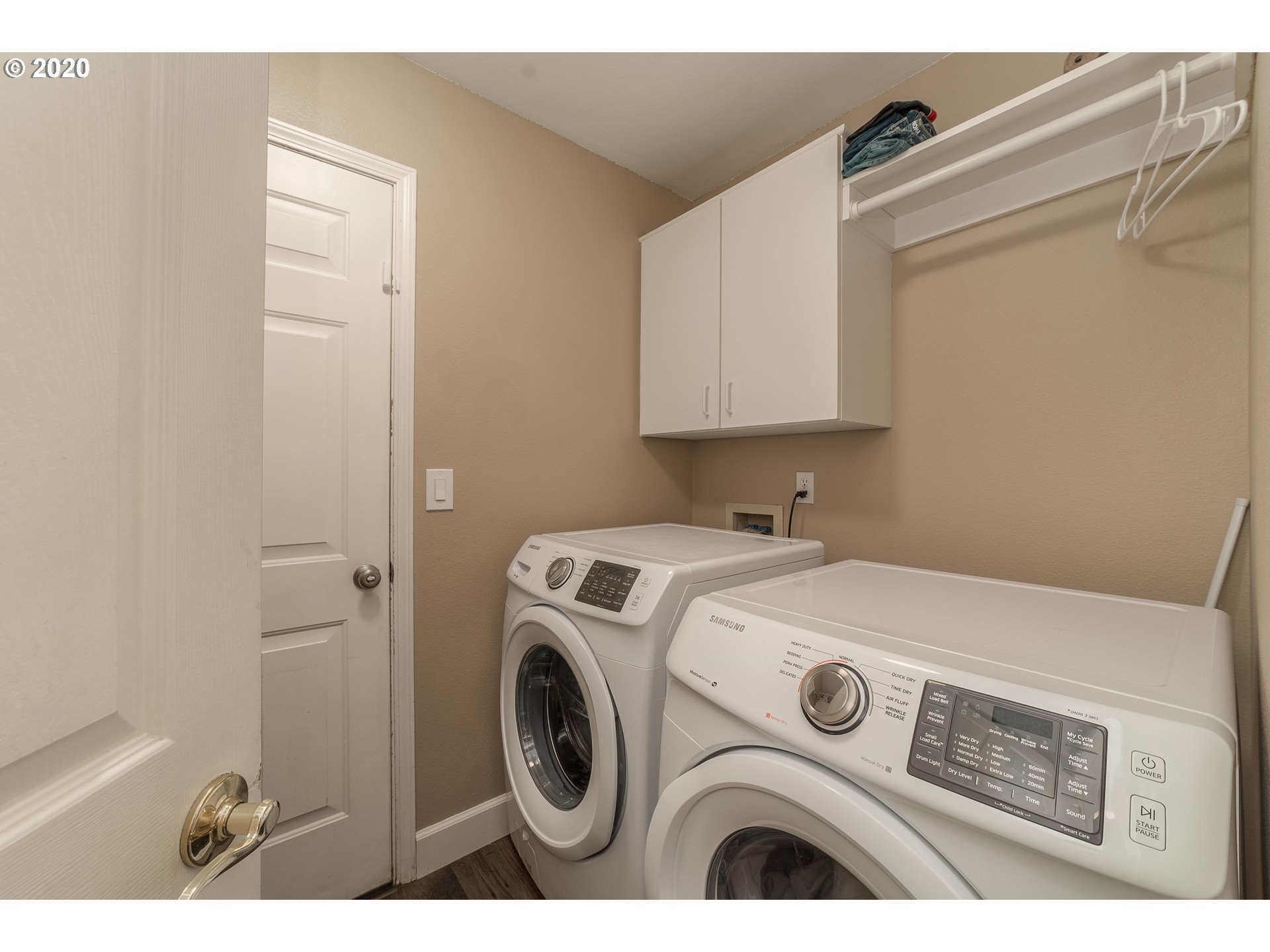 4529 Northwest Valley Street Camas, WA 98607 - Photo 11 of 29