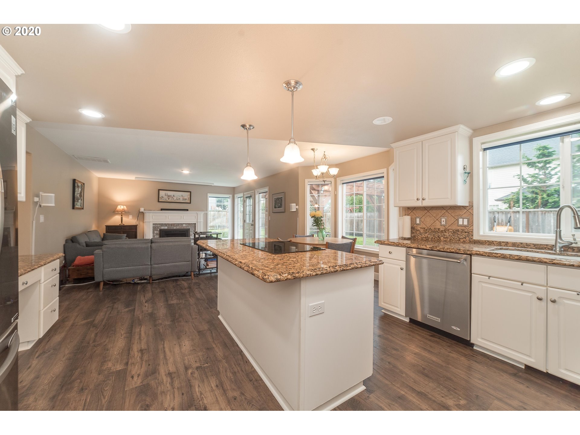 4529 Northwest Valley Street Camas, WA 98607 - Photo 7 of 29