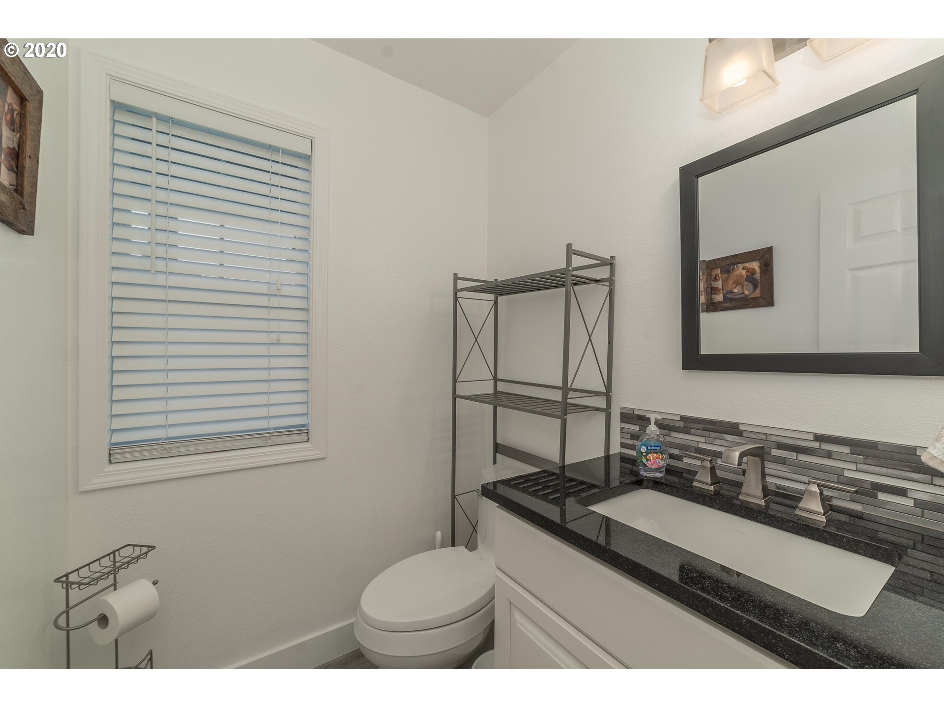 4529 Northwest Valley Street Camas, WA 98607 - Photo 10 of 29