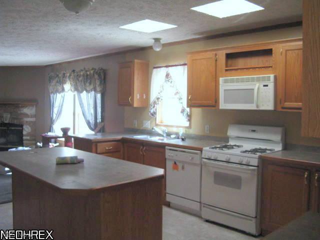 12622 Conquer Hill Road Byesville, OH 43723 - Photo 3 of 6