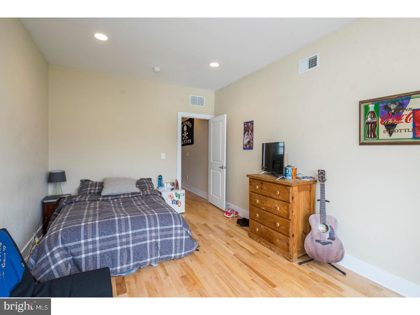 416 Federal Street Philadelphia, PA 19147 - Photo 18 of 21 Bedroom