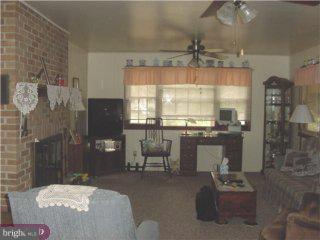 474 Alexander Avenue Maple Shade, NJ 08052 - Photo 3 of 6 Gallery Image 3