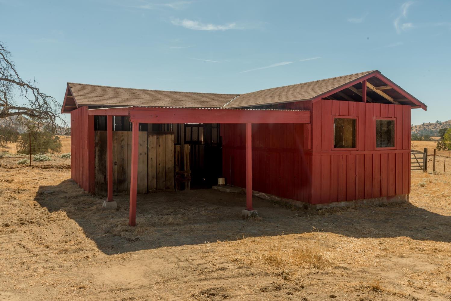 22086 Frontier Road Clovis, CA 93619 - Photo 24 of 39 Gallery Image 24