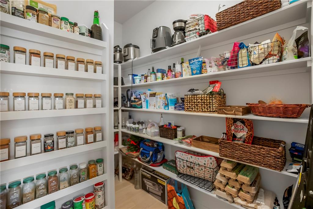 21123 West 186th Ter Spring Hill Spring Hill, KS 66083 - Photo 5 of 34