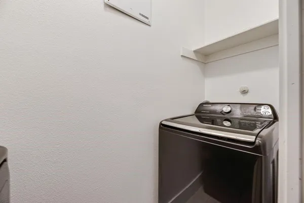 $2,095 | 3009 Solana Circle, Denton, TX 76207