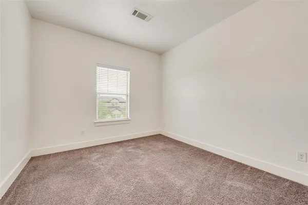 $2,095 | 3009 Solana Circle, Denton, TX 76207