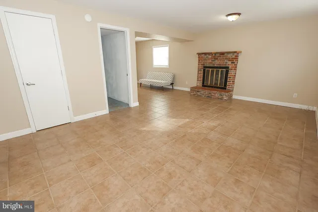 $425,000 | 40736 Center 40 Circle, Leonardtown, MD 20650