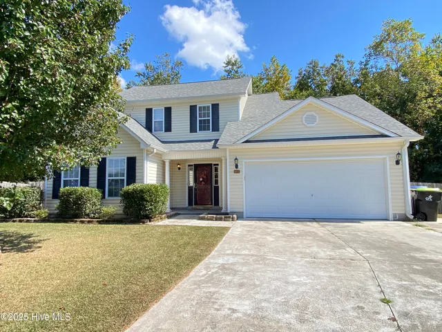 $334,900 | 130 Whiteleaf Drive, Jacksonville, NC 28546