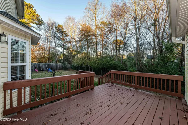 $329,900 | 130 Whiteleaf Drive, Jacksonville, NC 28546