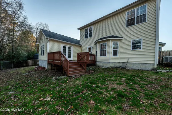 $329,900 | 130 Whiteleaf Drive, Jacksonville, NC 28546