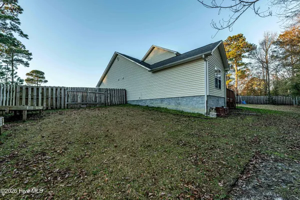 $329,900 | 130 Whiteleaf Drive, Jacksonville, NC 28546