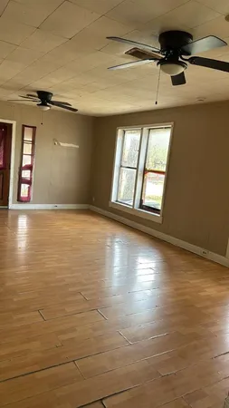 $1,325 | 7933 Brays Street, Unit A, Houston, TX 77012