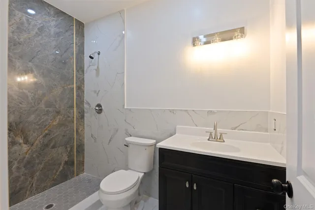 $8,500 | 613 Union Road, Spring Valley, NY 10977