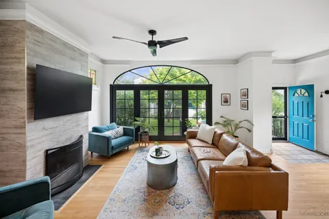 $1,150,000 | 2751 Girard Avenue, Evanston, IL 60201