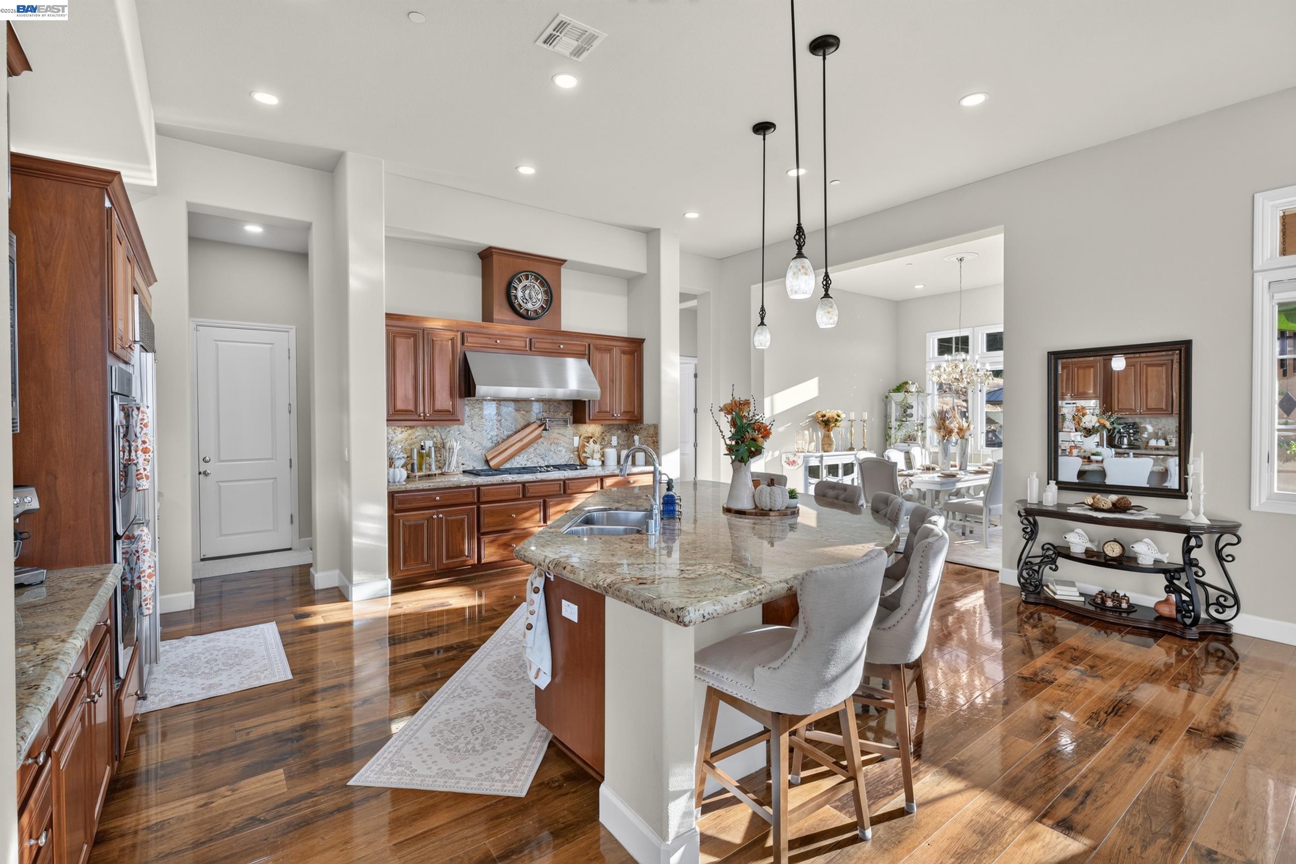 200 Cliffcastle San Ramon, CA 94583 - Photo 24 of 76