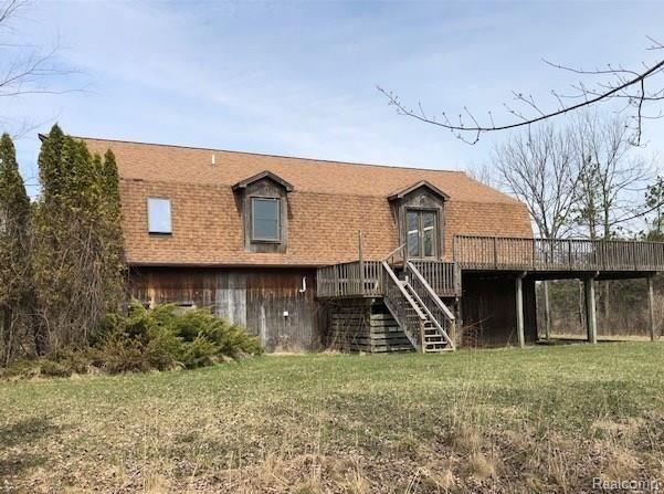 424 East Galbraith Line Road Melvin, MI 48454 - Photo 13 of 14 rear.jpg