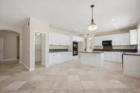 $829,999 | 23531 Hobart Court, Murrieta, CA 92562