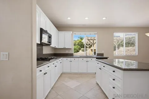 $829,999 | 23531 Hobart Court, Murrieta, CA 92562