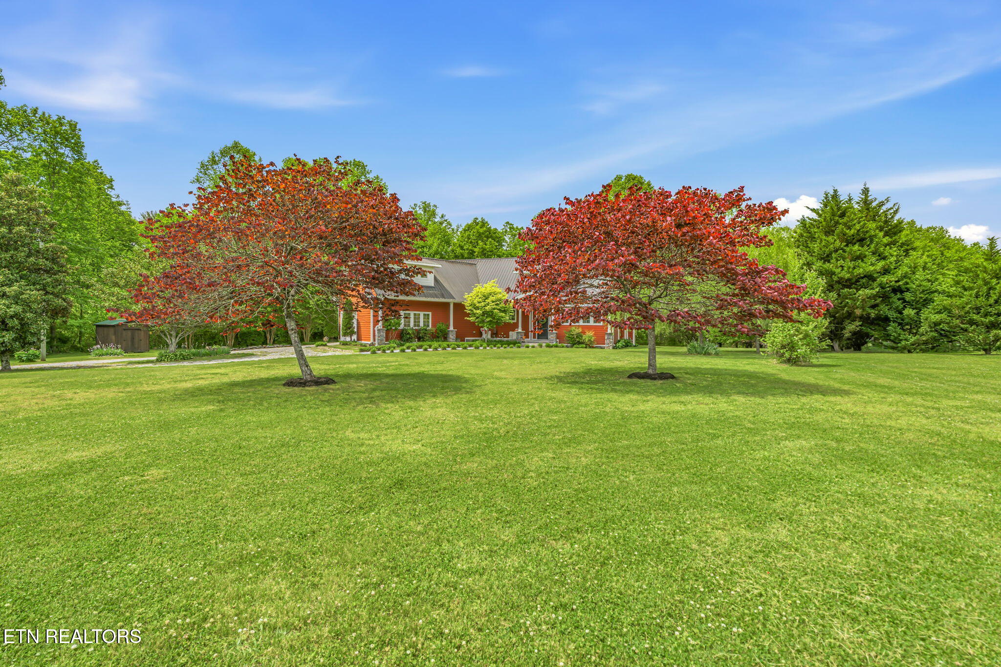 141 Cumberland Road Oliver Springs, TN 37840 - Photo 2 of 44 3-web-or-mls-141 Cumberland Road-4