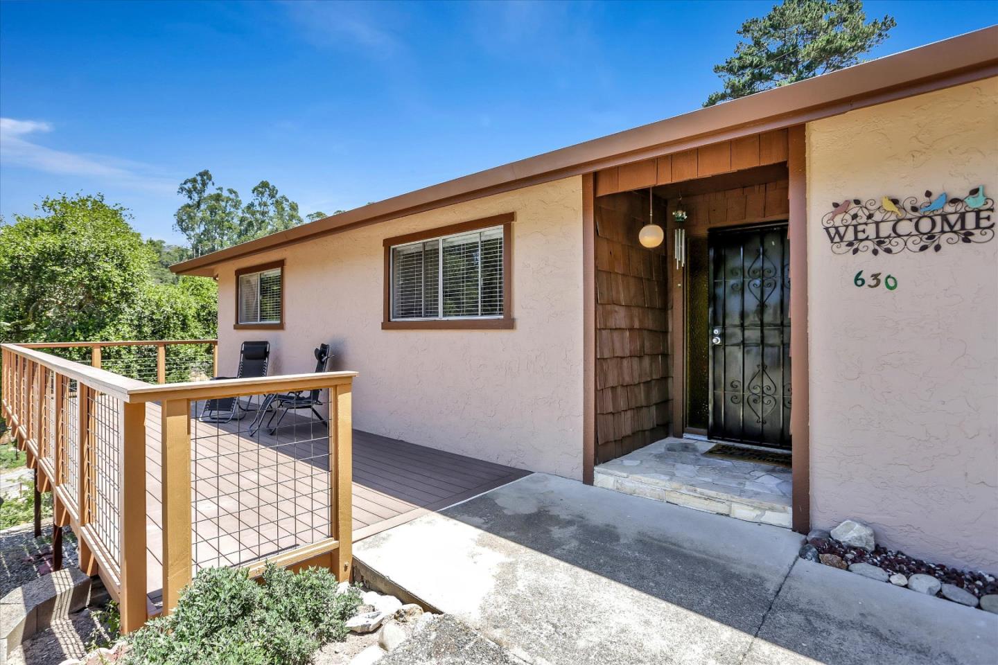 630 Paradise Road Salinas, CA 93907 - Photo 6 of 37 a view of entryway with a backyard