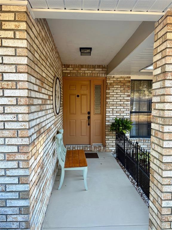 19807 Southwest 85th Loop Dunnellon, FL 34432 - Photo 3 of 60 a view of a balcony