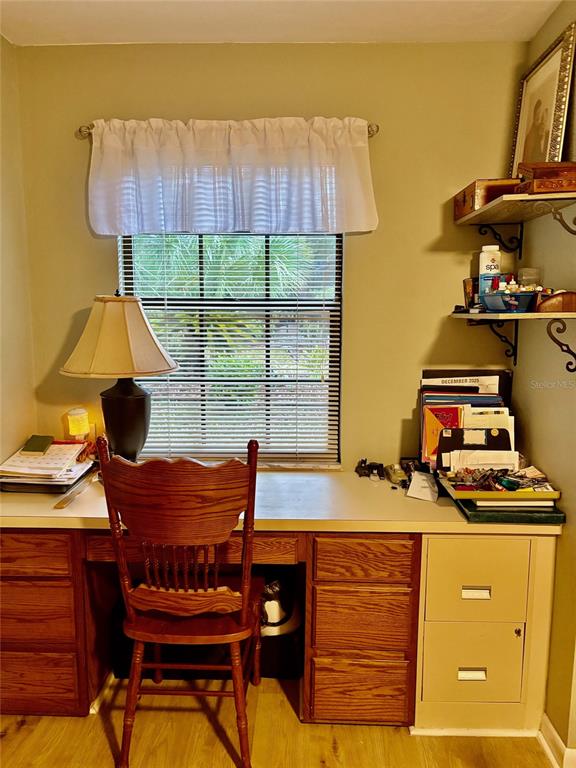 19807 Southwest 85th Loop Dunnellon, FL 34432 - Photo 50 of 60 a room with furniture and a flat screen tv