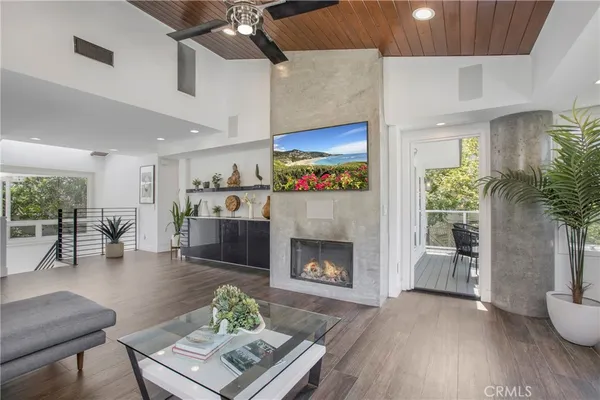 $20,000 | 546 Temple Hills Drive, Laguna Beach, CA 92651