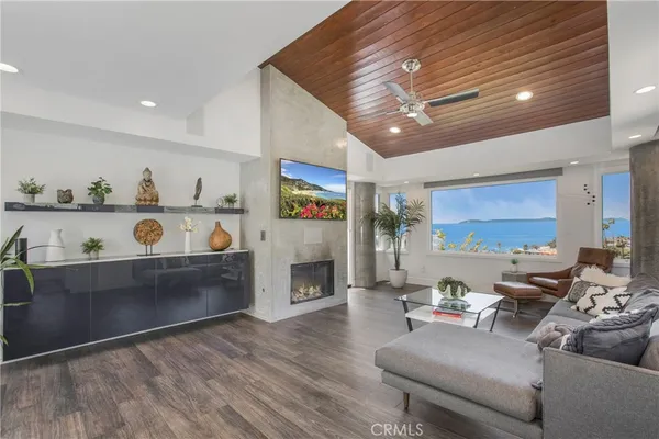 $20,000 | 546 Temple Hills Drive, Laguna Beach, CA 92651