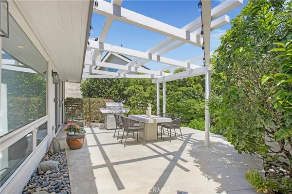$20,000 | 546 Temple Hills Drive, Laguna Beach, CA 92651