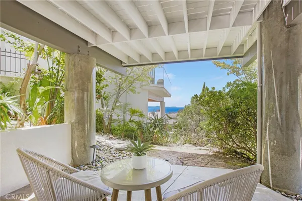 $20,000 | 546 Temple Hills Drive, Laguna Beach, CA 92651