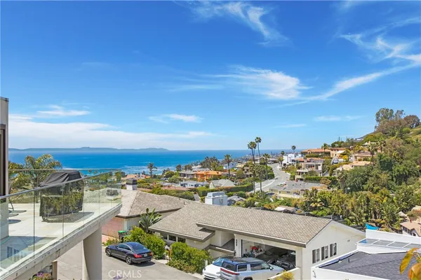 $20,000 | 546 Temple Hills Drive, Laguna Beach, CA 92651
