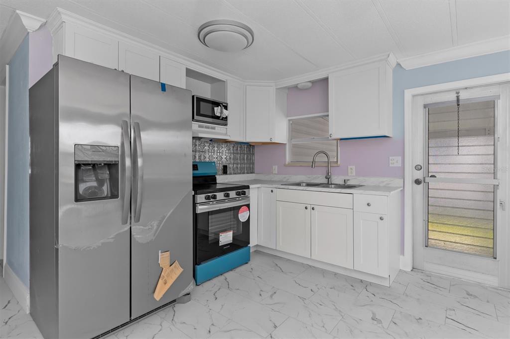 4300 Riverside Drive, Unit 14 Punta Gorda, FL 33982 - Photo 12 of 42