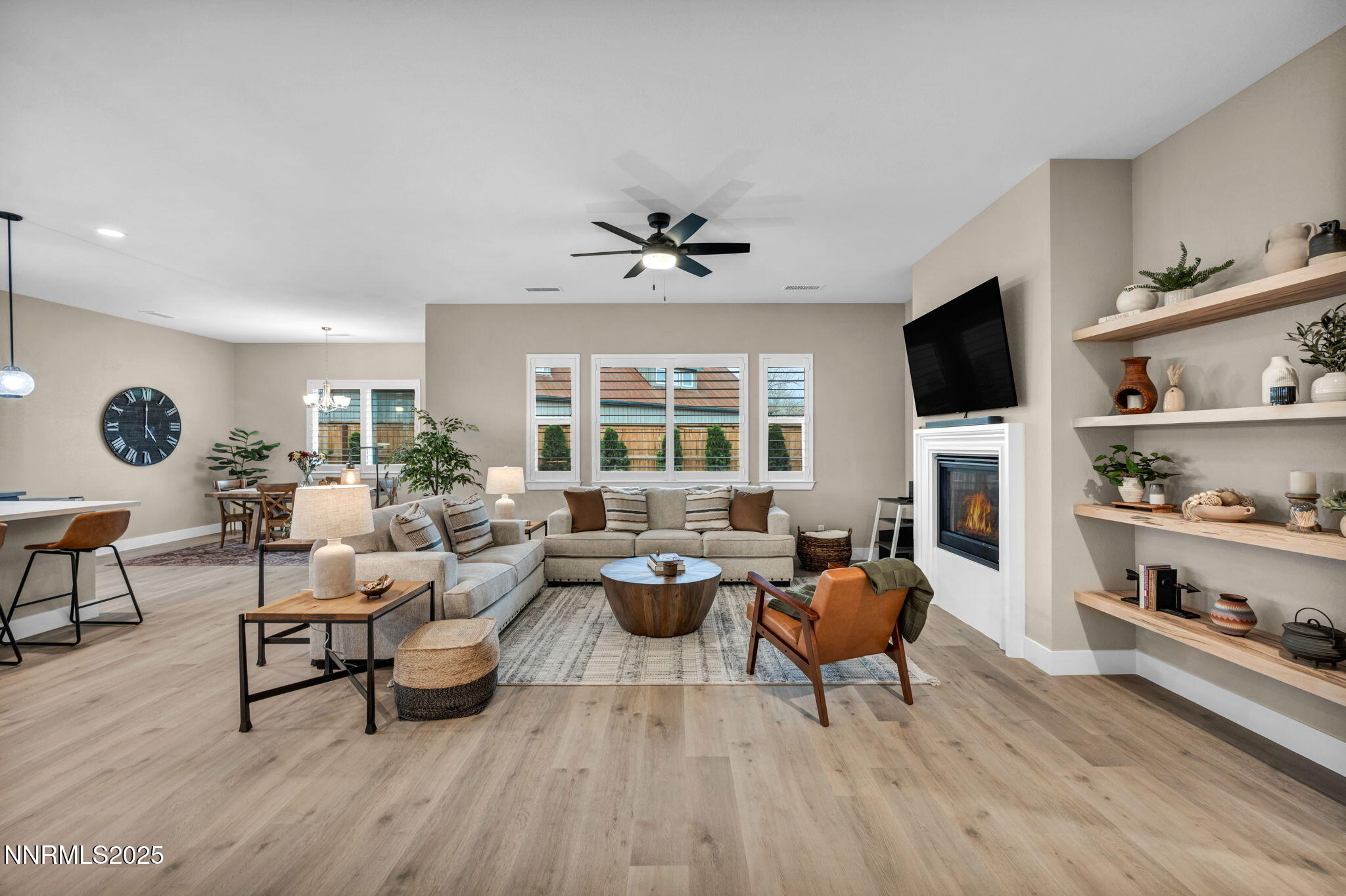 698 Sage Grouse Loop Gardnerville, NV 89460 - Photo 12 of 81 46-web-or-mls-698-sage-grouse-lp