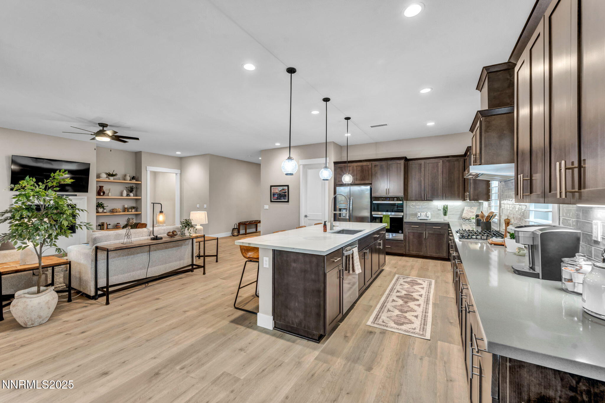 698 Sage Grouse Loop Gardnerville, NV 89460 - Photo 19 of 81 57-web-or-mls-698-sage-grouse-lp