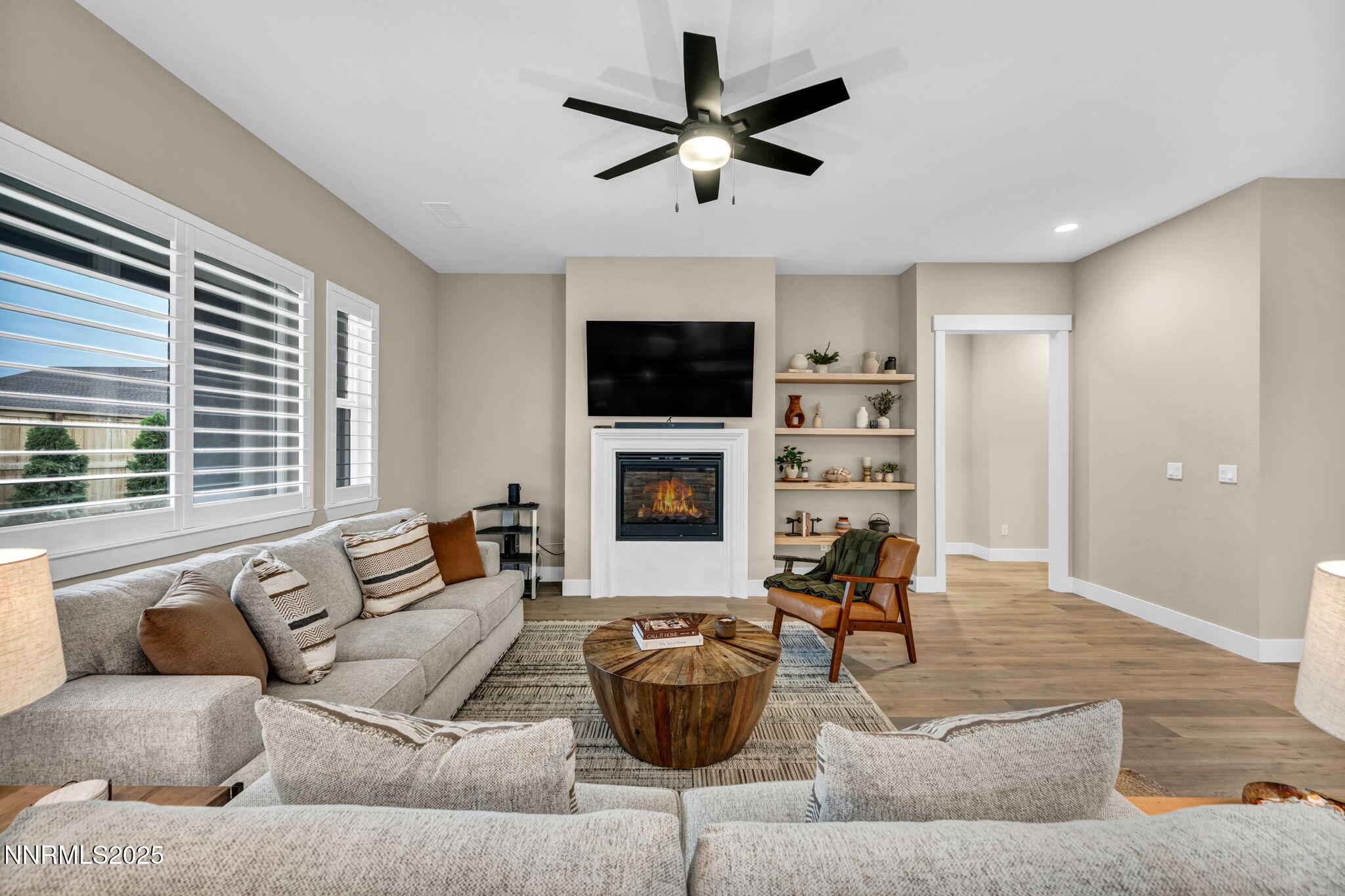 698 Sage Grouse Loop Gardnerville, NV 89460 - Photo 10 of 81 48-web-or-mls-698-sage-grouse-lp