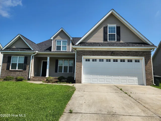 $2,500 | 824 Megan Drive, Greenville, NC 27834