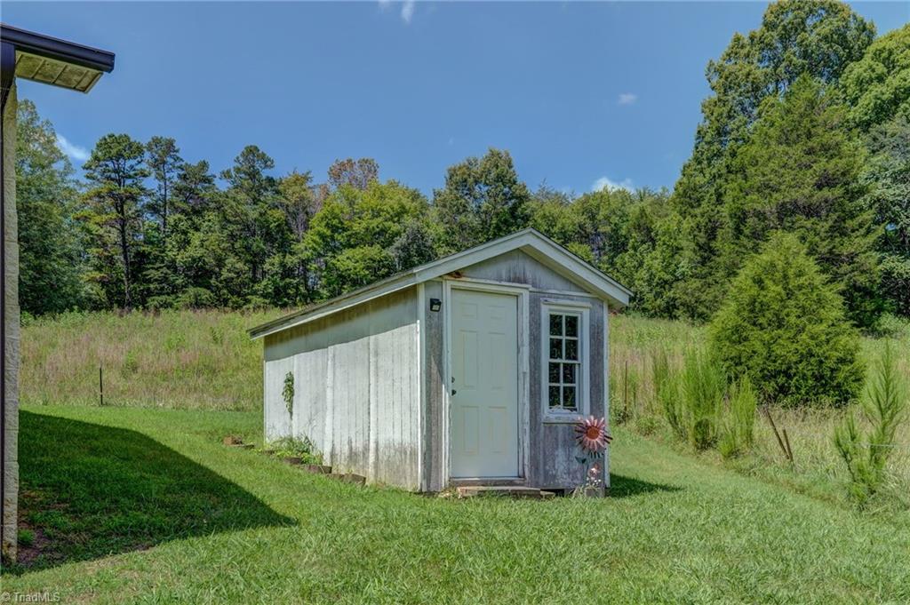 1159 Hawkins Road King, NC 27021 - Photo 43 of 50 She shed