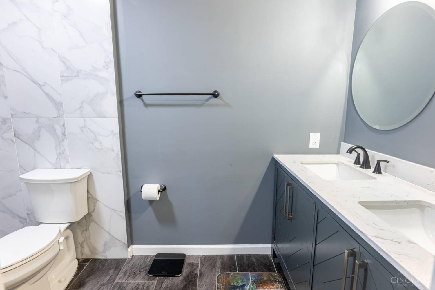 5226 Fox Ridge Cincinnati, OH 45248 - Photo 21 of 31 Gallery Image 21