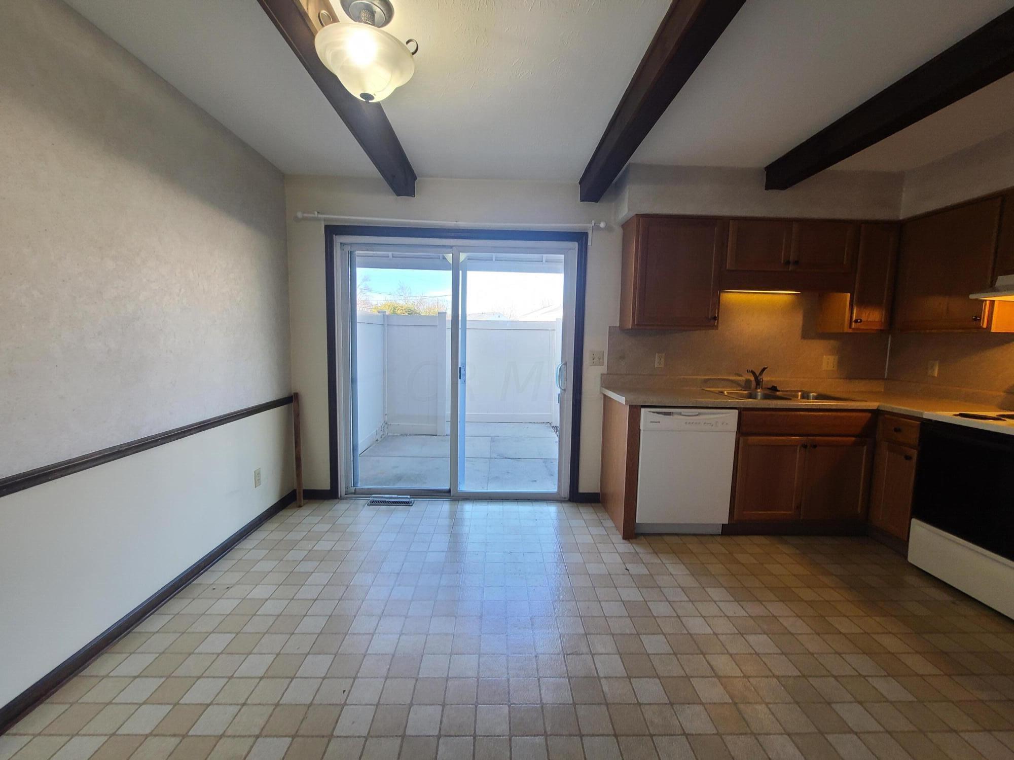 5013 Godown Road, Unit E Columbus, OH 43220 - Photo 9 of 24 20211129_125649