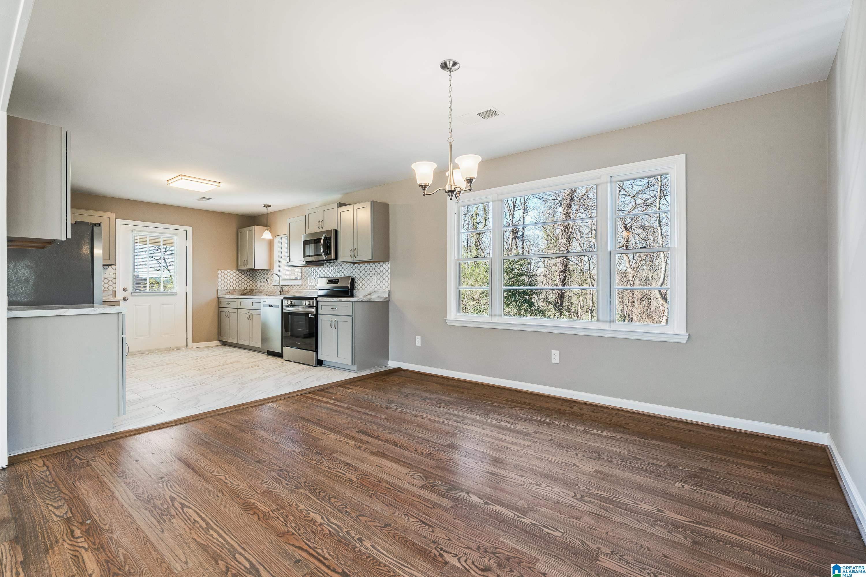 2036 Pershing Road Birmingham, AL 35214 - Photo 8 of 37