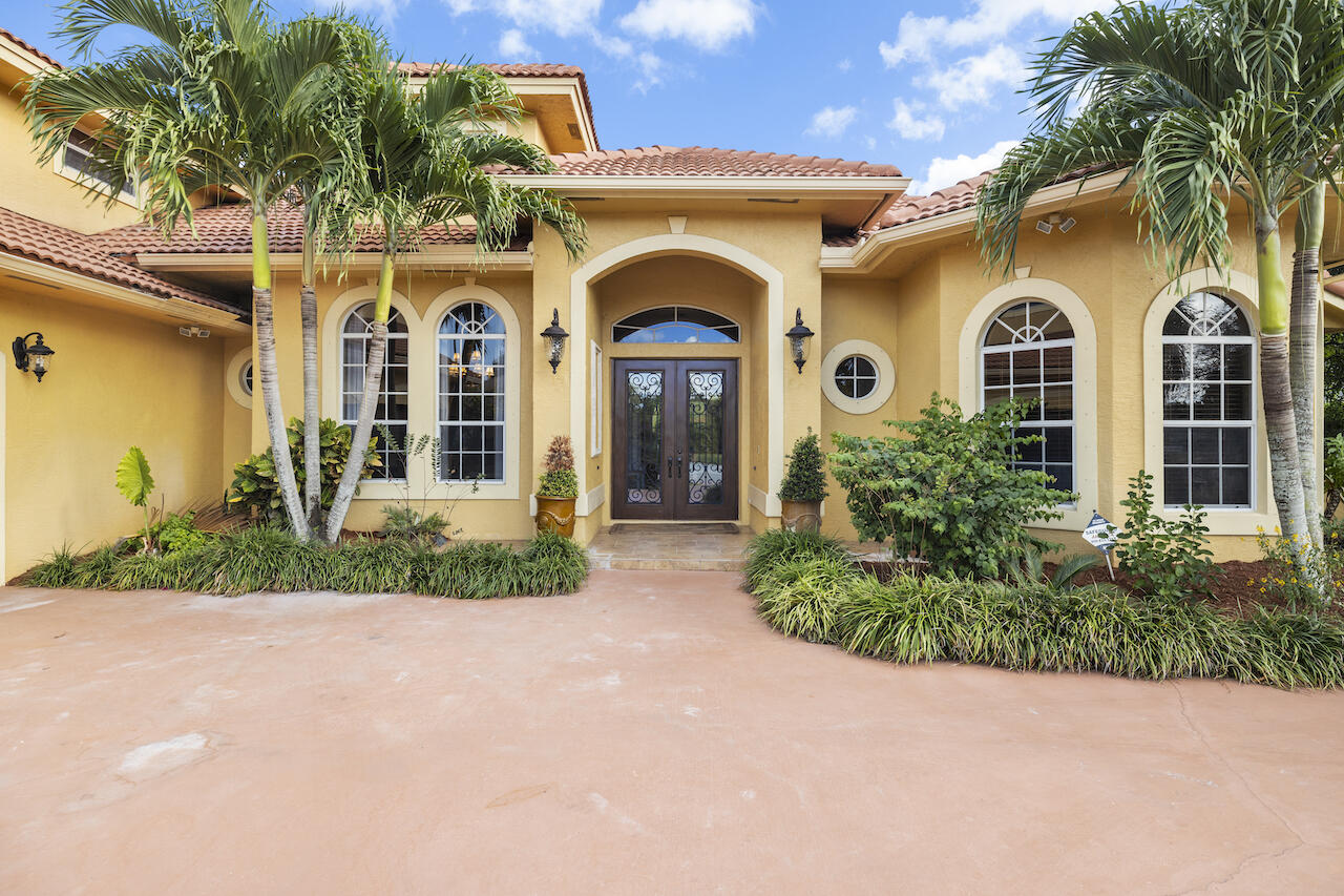 15530 Rolling Meadows Circle Wellington, FL 33414 - Photo 3 of 47 RWS_0725